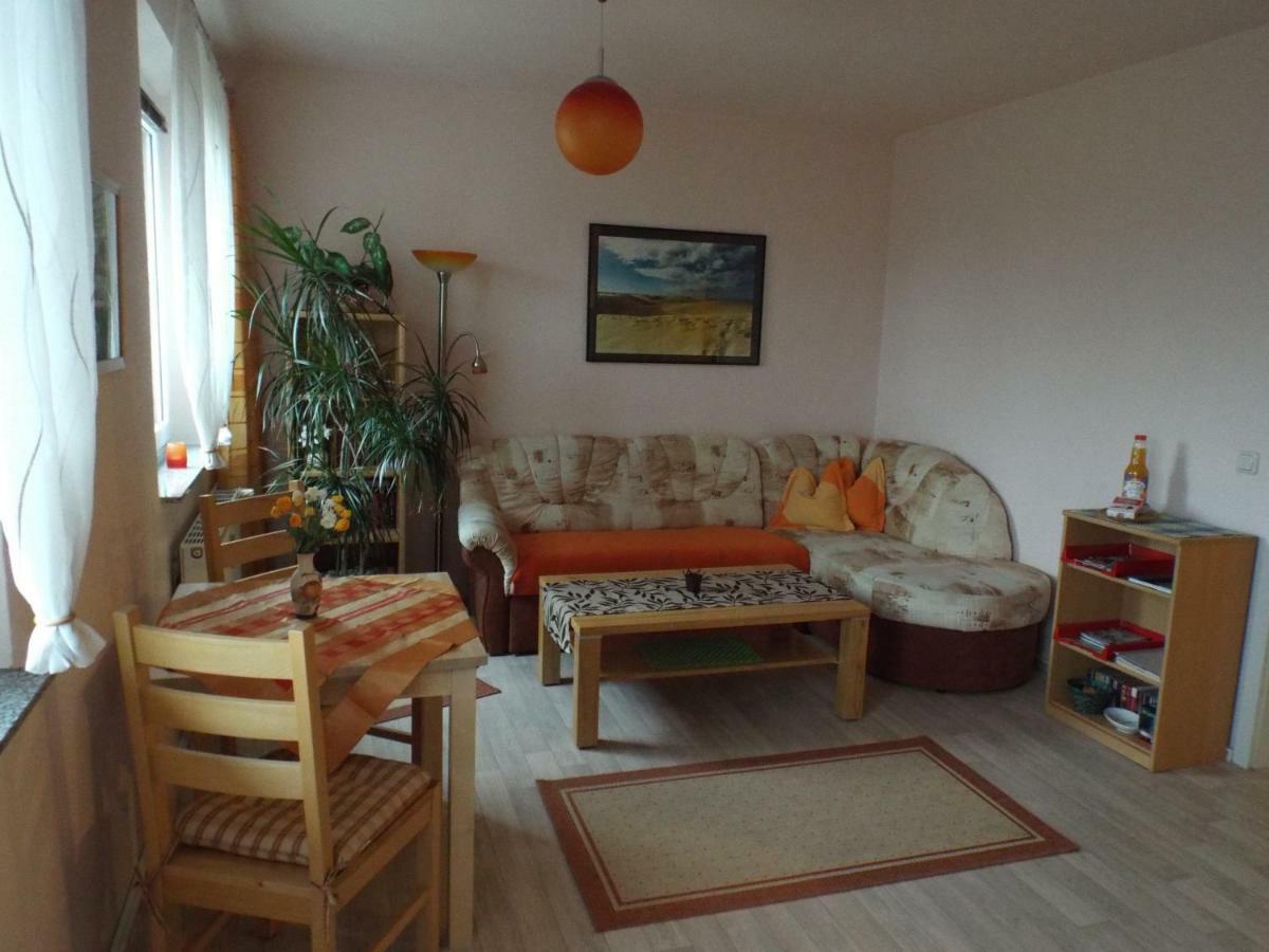 2-Zimmer-Ferienwohnung "Garten Der Welt" Berlin Extérieur photo