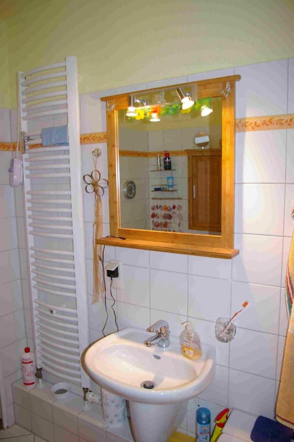 2-Zimmer-Ferienwohnung "Garten Der Welt" Berlin Extérieur photo